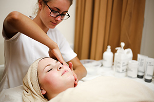 Beauty Therapy - Level 2 Technical Certificate image